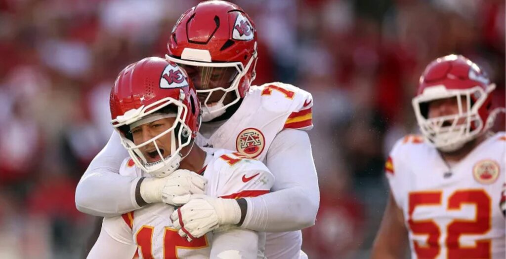 The current image has no alternative text. The file name is: Mahomes49ers2.jpg