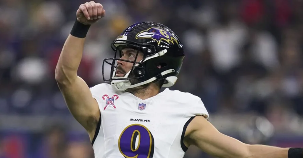 The current image has no alternative text. The file name is: Justin-Tucker.webp